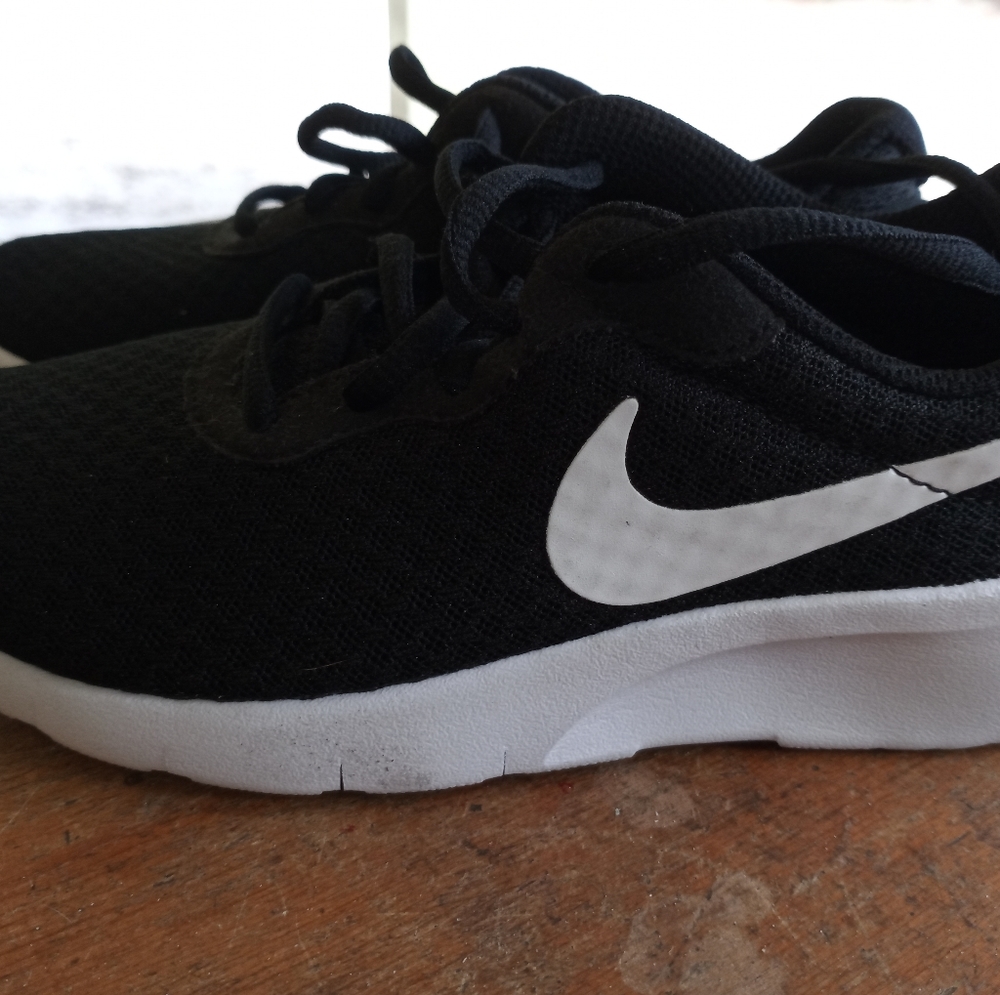 Kids Nikes. Size 1